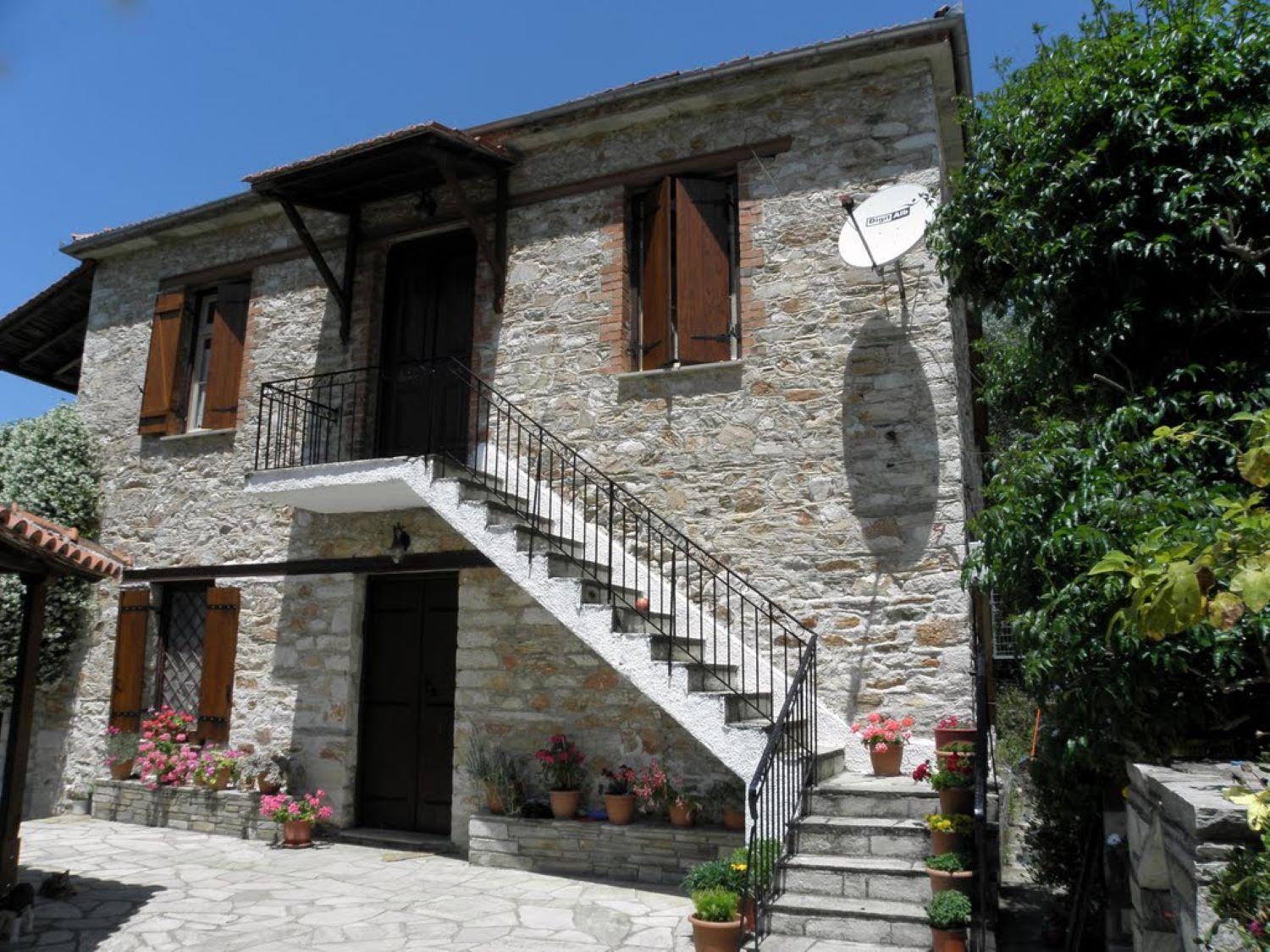 Tsorni Hill Cottage ليفوكاسترو المظهر الخارجي الصورة