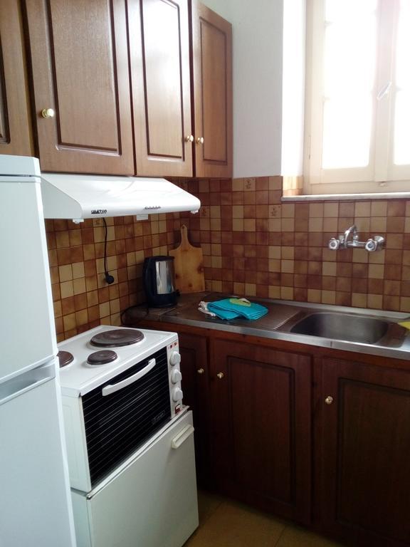 Tsorni Hill Cottage ليفوكاسترو المظهر الخارجي الصورة