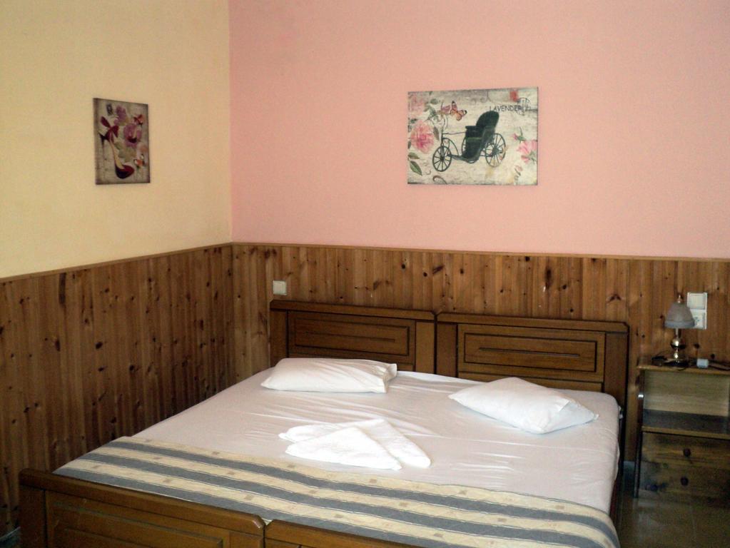 Tsorni Hill Cottage ليفوكاسترو المظهر الخارجي الصورة