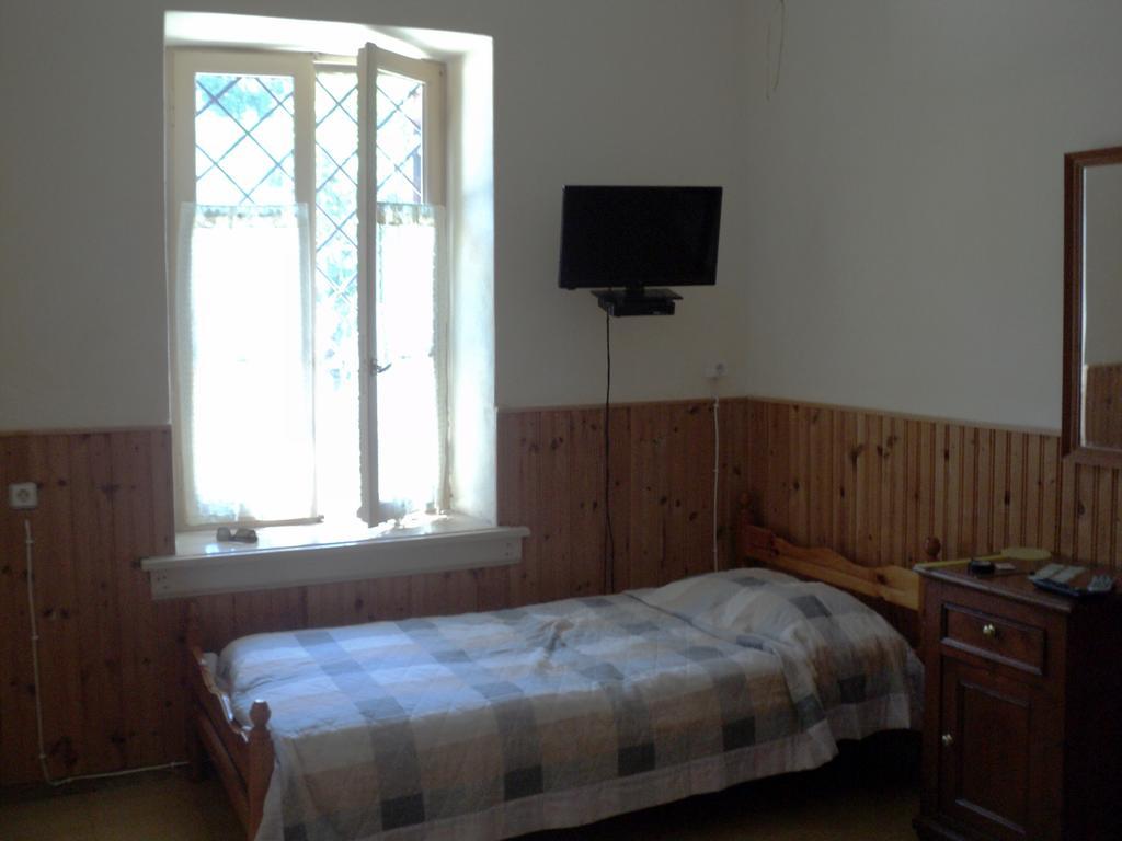Tsorni Hill Cottage ليفوكاسترو المظهر الخارجي الصورة